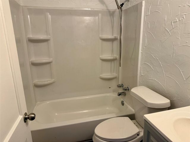 5326 Wenda Street, Houston, TX 77033