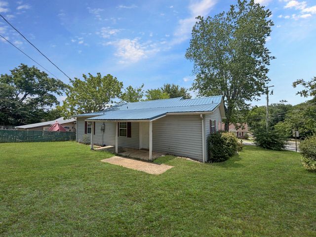 1037 Jones Street, Athens, TN 37303