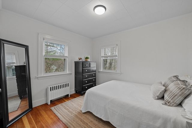 22 Shirley Ln, Shrewsbury, MA 01545