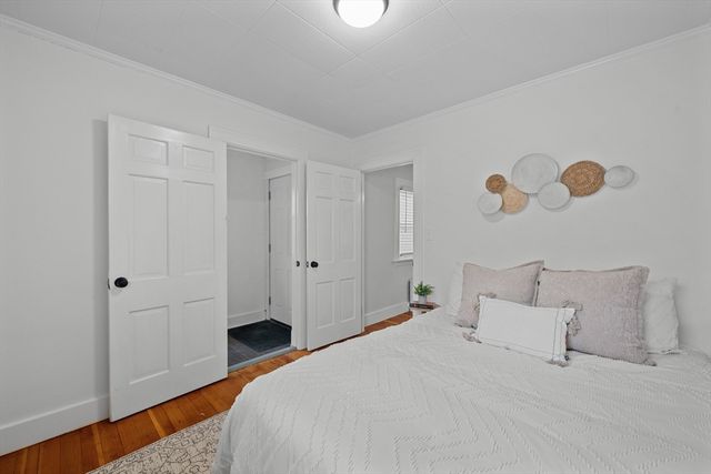 22 Shirley Ln, Shrewsbury, MA 01545