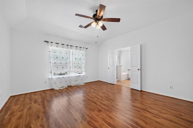 12214 Doe Meadow Drive, Stafford, TX 77477