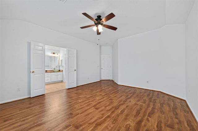 12214 Doe Meadow Drive, Stafford, TX 77477