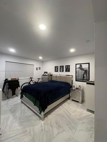 15560 SW 80th Street K205, Miami, FL 33193