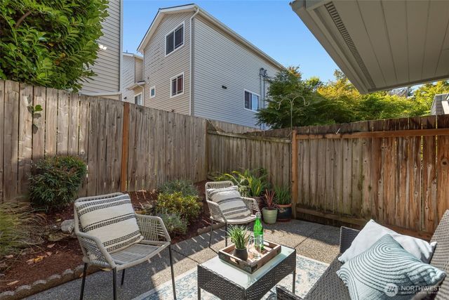 8504 29th Avenue NW, Seattle, WA 98117