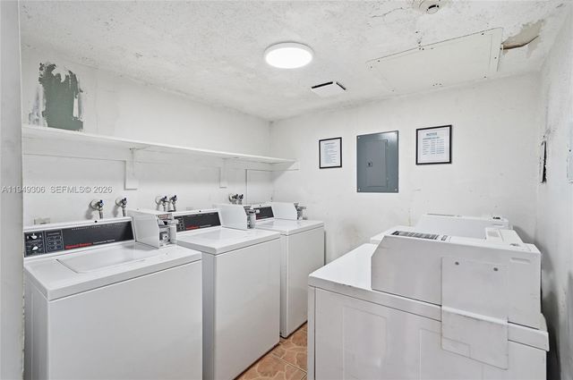 6965 Harding Ave 404, Miami Beach, FL 33141