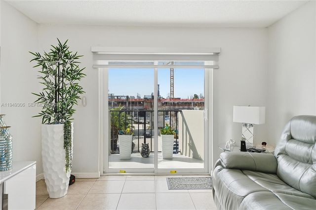 6965 Harding Ave 404, Miami Beach, FL 33141