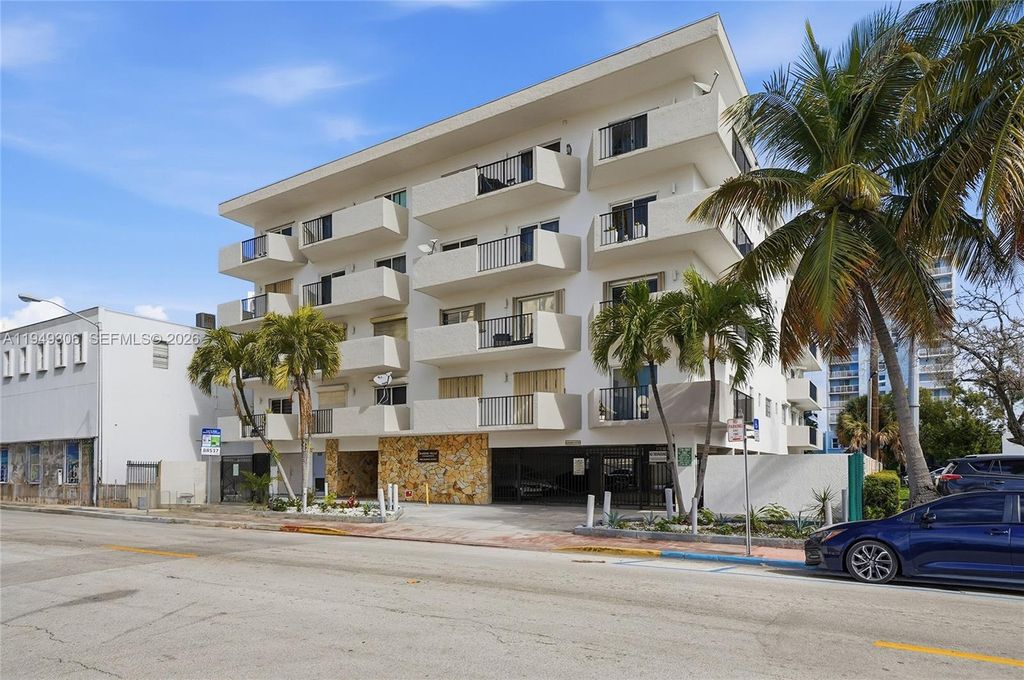 6965 Harding Ave 404, Miami Beach, FL 33141