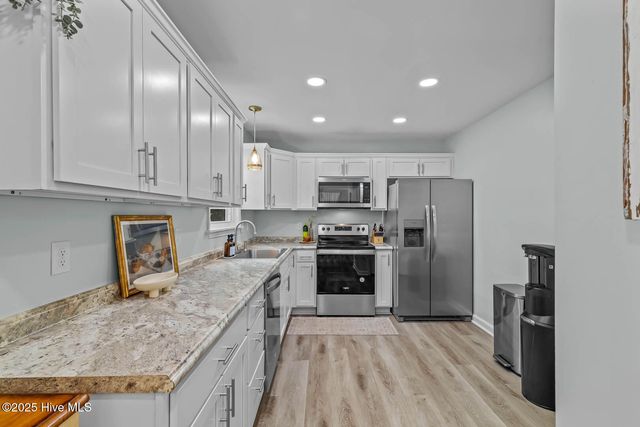 1010 Springdale Drive, Jacksonville, NC 28540