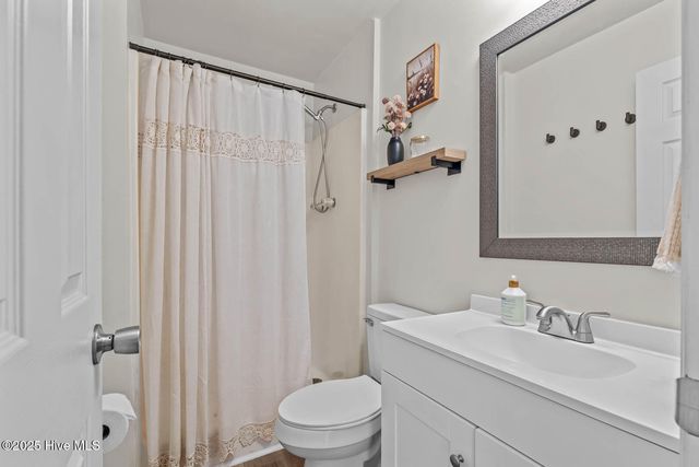 1010 Springdale Drive, Jacksonville, NC 28540