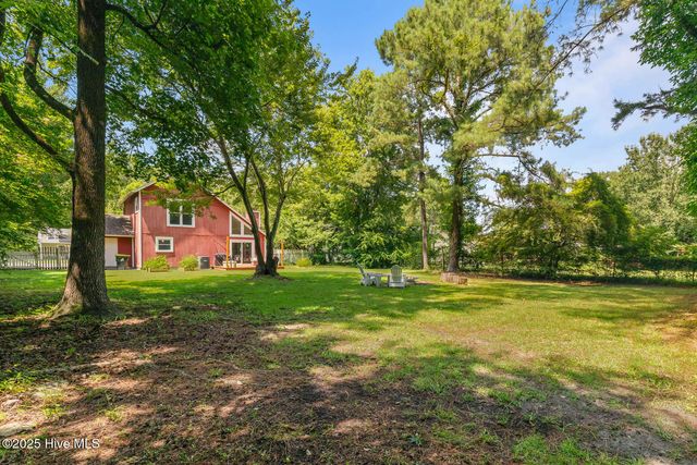 1010 Springdale Drive, Jacksonville, NC 28540