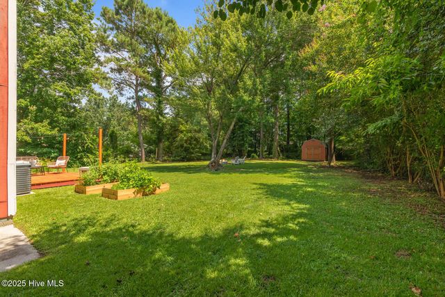 1010 Springdale Drive, Jacksonville, NC 28540