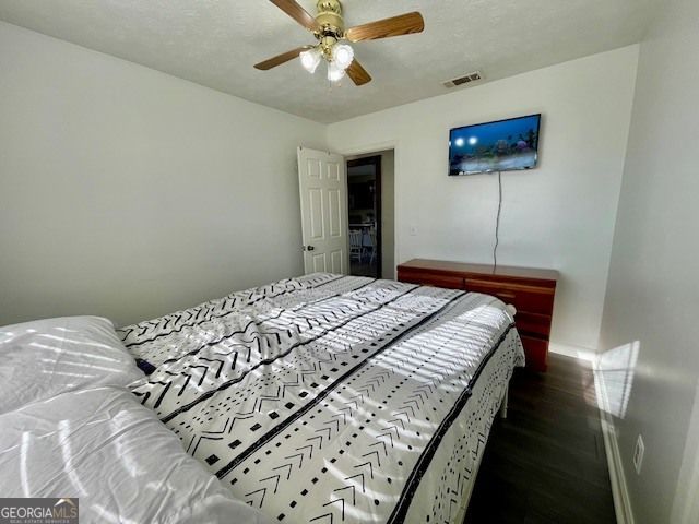 64 Lakeside Drive, Hazlehurst, GA 31539