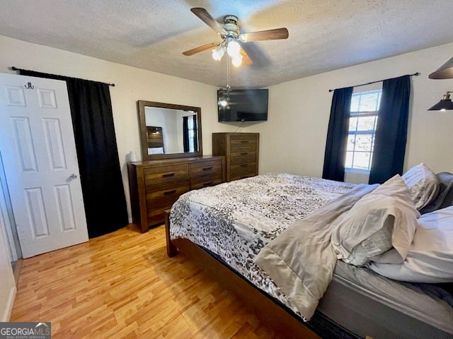 64 Lakeside Drive, Hazlehurst, GA 31539