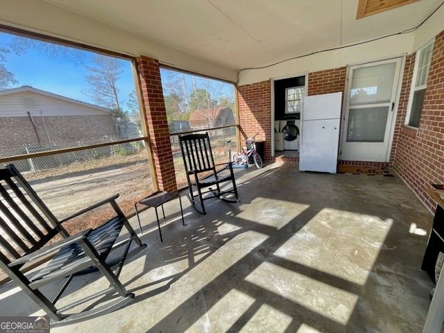 64 Lakeside Drive, Hazlehurst, GA 31539