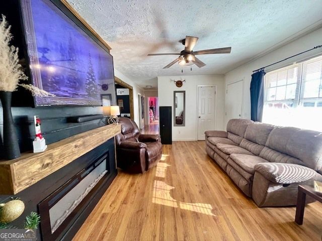 64 Lakeside Drive, Hazlehurst, GA 31539