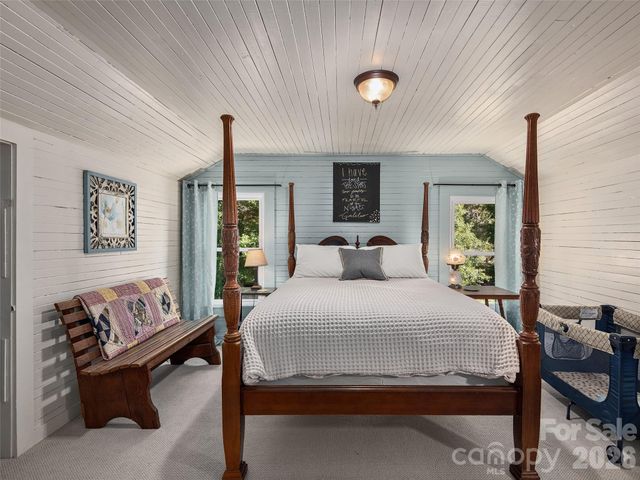 608 Evans Road, Canton, NC 28716