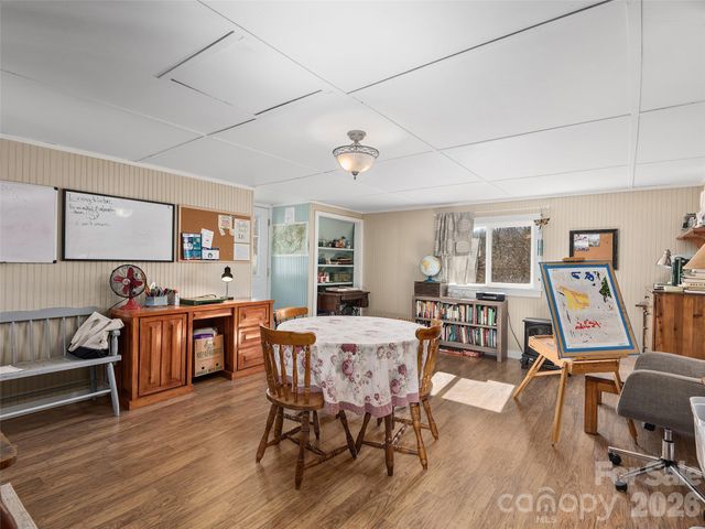 608 Evans Road, Canton, NC 28716