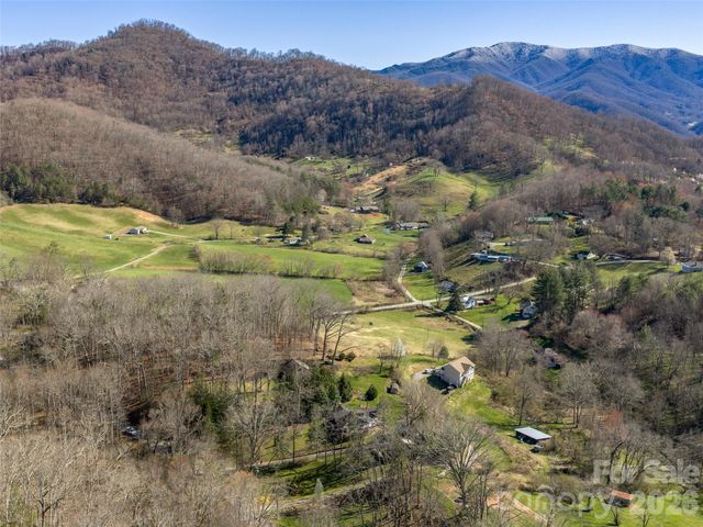 608 Evans Road, Canton, NC 28716