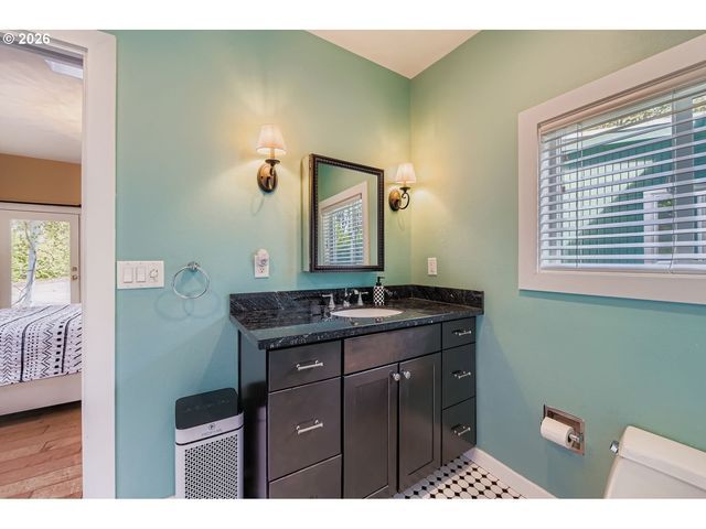 16620 Se HAMPSHIRE Ln, Milwaukie, OR 97267