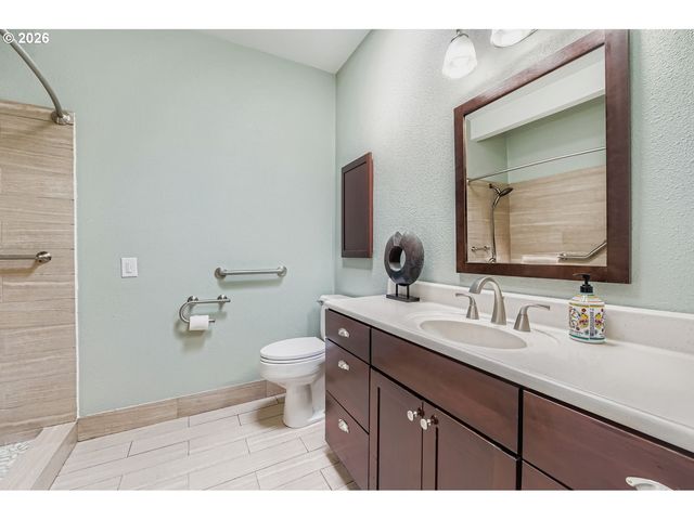 16620 Se HAMPSHIRE Ln, Milwaukie, OR 97267