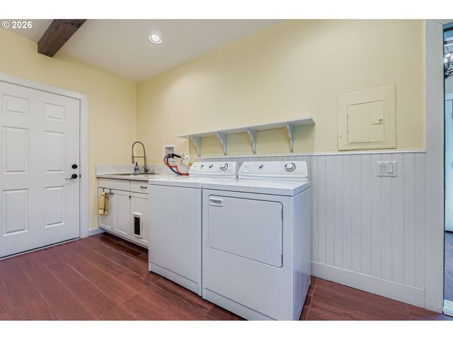 16620 Se HAMPSHIRE Ln, Milwaukie, OR 97267