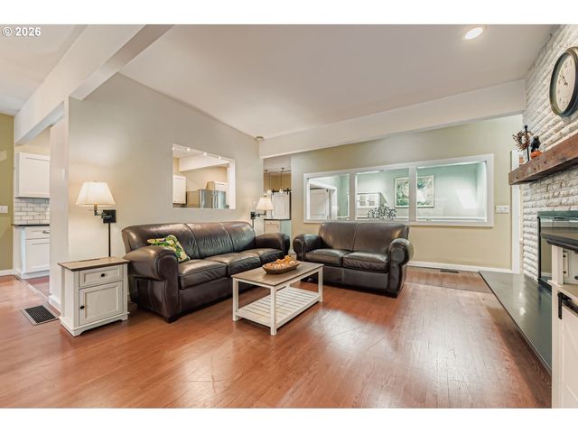 16620 Se HAMPSHIRE Ln, Milwaukie, OR 97267