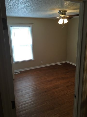 54B E Caldwell St, Mount Juliet, TN 37122