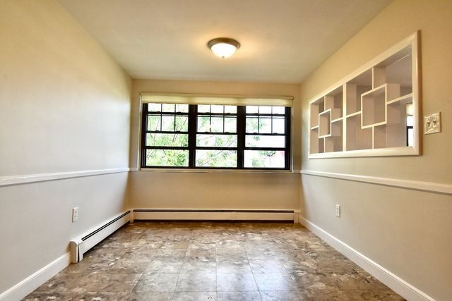 90 E Squantum 4, Quincy, MA 02171