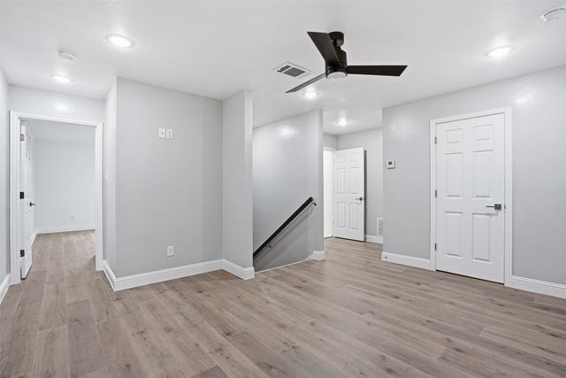 5529 Mercedes Circle, Granbury, TX 76048