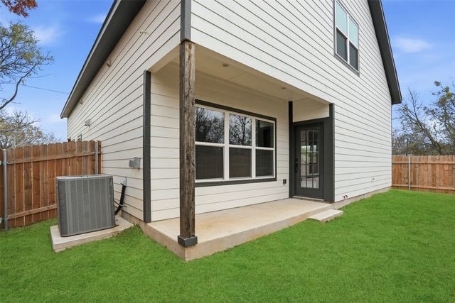 5529 Mercedes Circle, Granbury, TX 76048