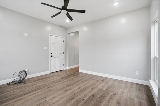 5529 Mercedes Circle, Granbury, TX 76048