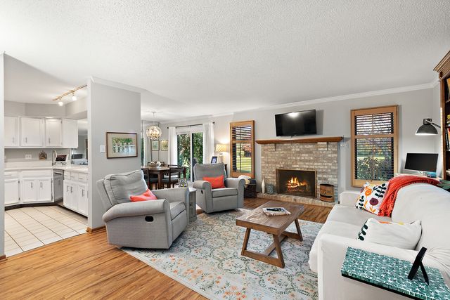 12249 S Arbor Trail G2, Palos Heights, IL 60463