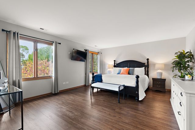 12249 S Arbor Trail G2, Palos Heights, IL 60463