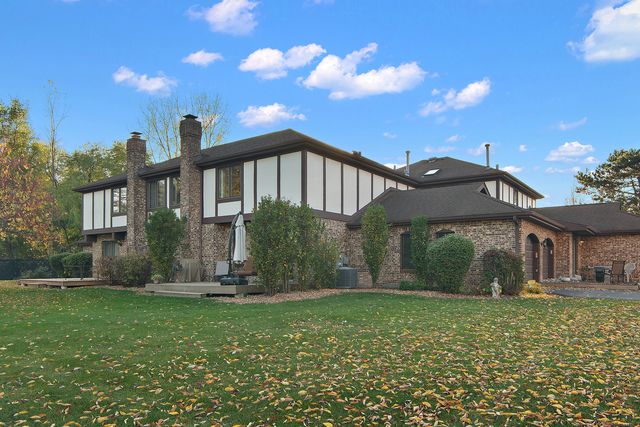 12249 S Arbor Trail G2, Palos Heights, IL 60463