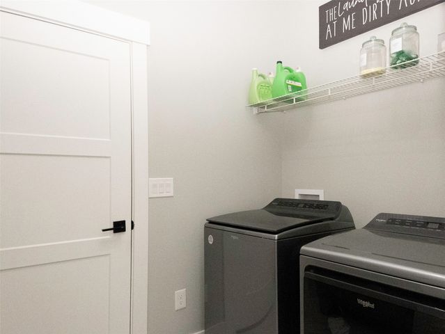 5629 147th Street, Urbandale, IA 50111