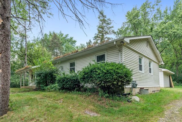 23036 W Long Grove Road, Deer Park, IL 60010
