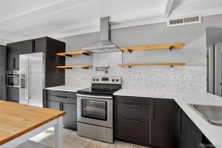 1040 N Stuart Street, Denver, CO 80204