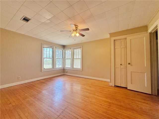 7090 Us Highway 64, Russellville, AR 72802