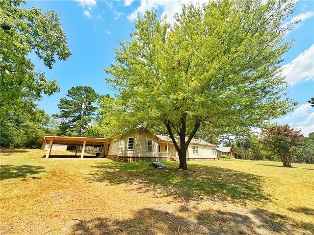 7090 Us Highway 64, Russellville, AR 72802