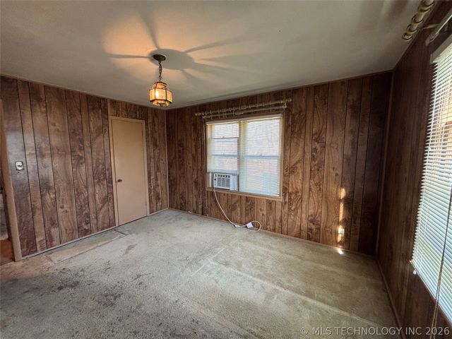 902 Roosevelt, Durant, OK 74701