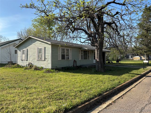 902 Roosevelt, Durant, OK 74701
