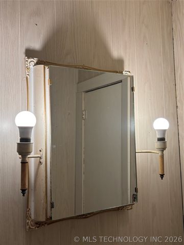 902 Roosevelt, Durant, OK 74701