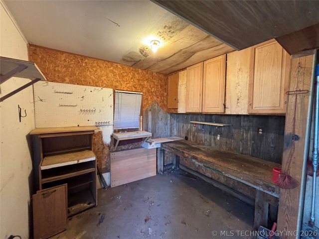 902 Roosevelt, Durant, OK 74701