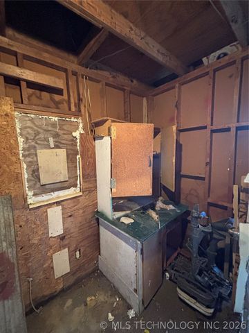 902 Roosevelt, Durant, OK 74701