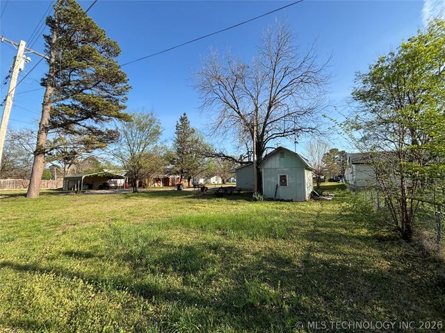 902 Roosevelt, Durant, OK 74701