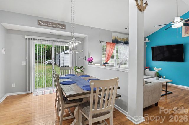 6225 Sid Crane Drive, Charlotte, NC 28216