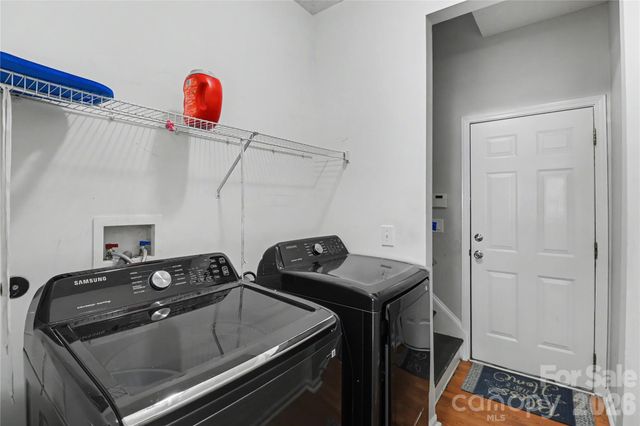 6225 Sid Crane Drive, Charlotte, NC 28216