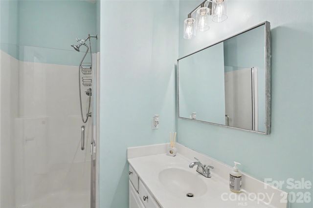 6225 Sid Crane Drive, Charlotte, NC 28216