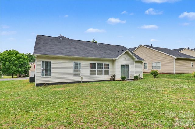 6225 Sid Crane Drive, Charlotte, NC 28216