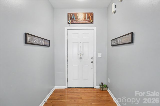 6225 Sid Crane Drive, Charlotte, NC 28216
